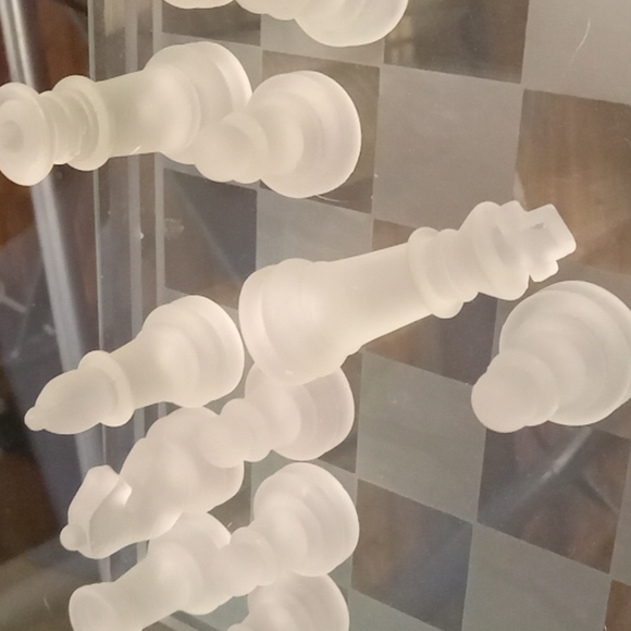 Decorative Glass Chess Board - Picture 4 of 4